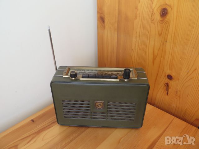 Simonetta, радио 1963/1964г, снимка 10 - Радиокасетофони, транзистори - 45942925