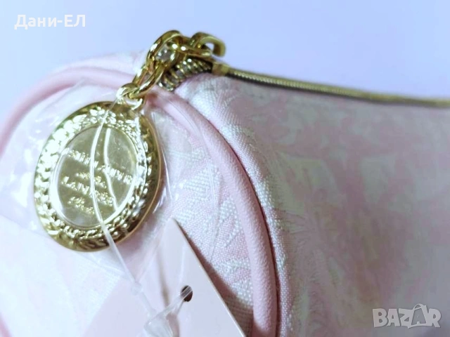 Estee Lauder цилиндричен козметичен несесер в бледо розово, снимка 3 - Други - 54028812