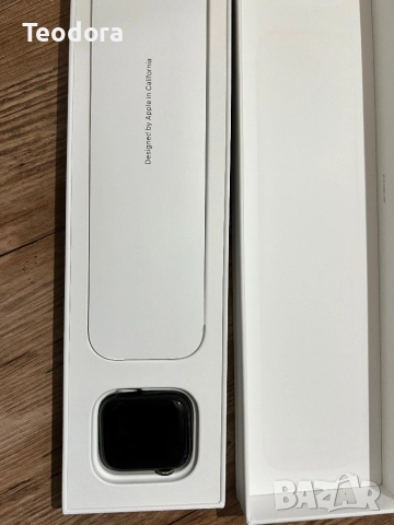 Apple Watch 6, снимка 5 - Смарт часовници - 52576305