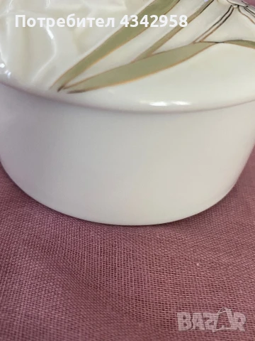 Порцеланова кутия за бижута. Германия, снимка 6 - Антикварни и старинни предмети - 51316306