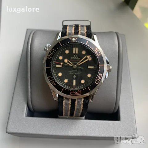 Мъжки часовник OMEGA Seamaster Diver 300M 007 Edition с автоматичен механизъм, снимка 1 - Мъжки - 46836266