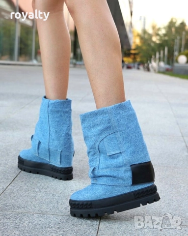 Боти на платформа - син деним