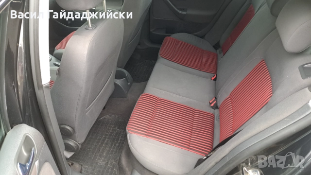Продавам голф 5, снимка 7 - Автомобили и джипове - 52914558