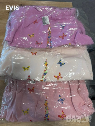 Детско памучно поло с Айфелова кула и пеперуди – Нови!, снимка 5 - Детски Блузи и туники - 53795447