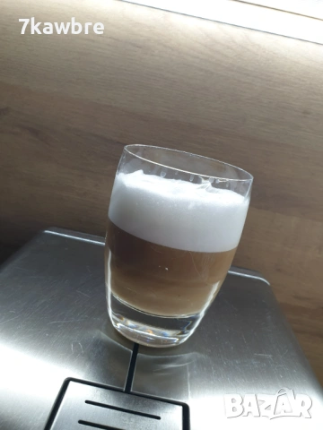 Saeco Exprelia EVO - внос с Бг меню , с консумативи и кана за мляко, снимка 2 - Кафемашини - 53060227