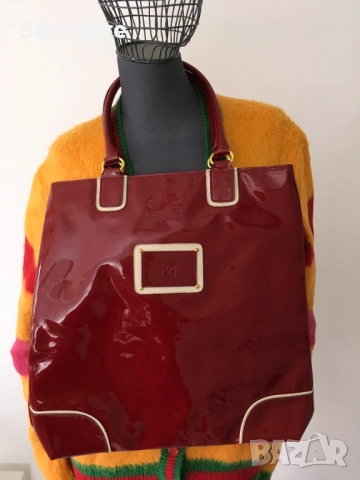 Estee Lauder ефектна чанта бордо