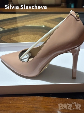 Guess-обувки естествена кожа, снимка 4 - Дамски обувки на ток - 53419170