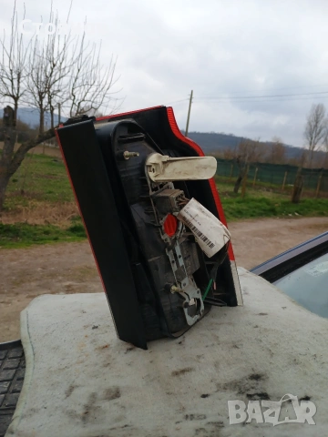 Долен ляв стоп за Volvo V70 / XC70 p2, снимка 2 - Части - 53908927