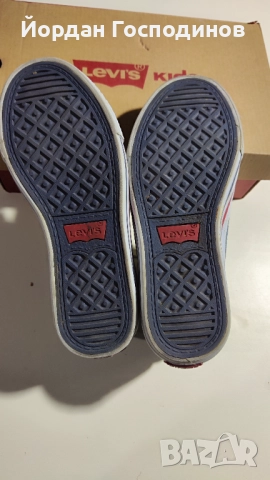 Обувки Levis 34ти НОВИ мъжки детски, снимка 4 - Детски маратонки - 52541770