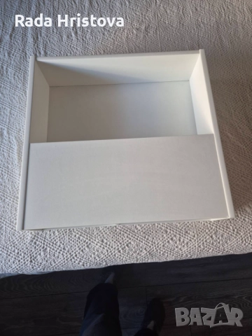 2 броя IKEA нощно шкафче FREDVANG с колелца, снимка 4 - Шкафове - 51949030