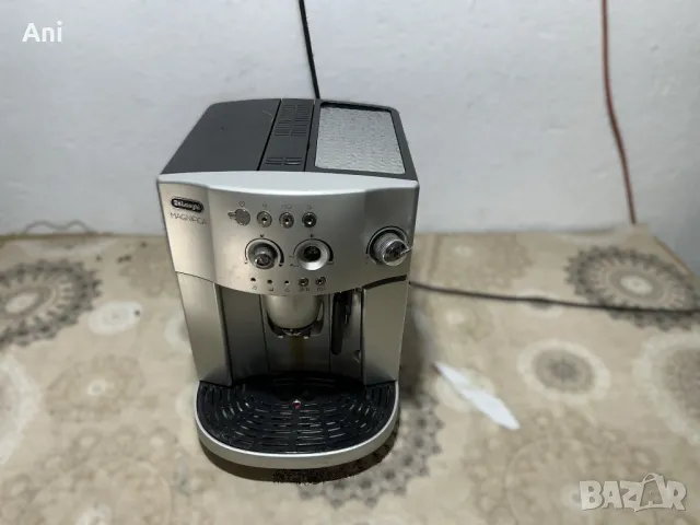 Кафемашина - Delonghi Magnifica, снимка 1 - Кафемашини - 46988608