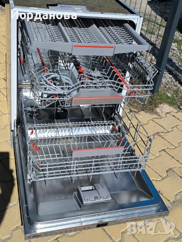 Съдомиялна за вграждане Bosch като нова, безплатна доставка за гр. София.