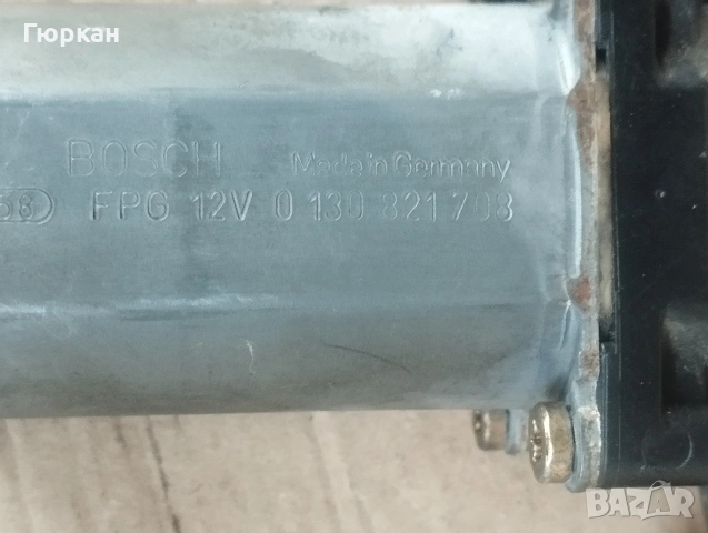 Mercedes Benz Ляв Електромотор Стъклоповдигац 0130 821 708 , снимка 3 - Части - 54176067