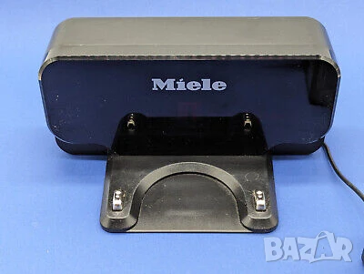 Докинг станция, адаптор и дистанционно за робот Miele