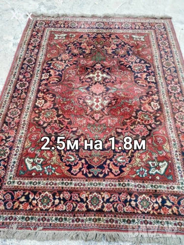 Ръчно тъкан вълнен персийски килим.Ирански.Антика за ценители.