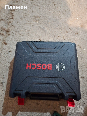 Винтоверт Bosch 12v 30nm с куфар, снимка 3 - Винтоверти - 53143974
