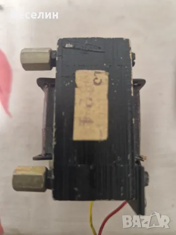 Мрежов трансформатор 230Vac 27Vac