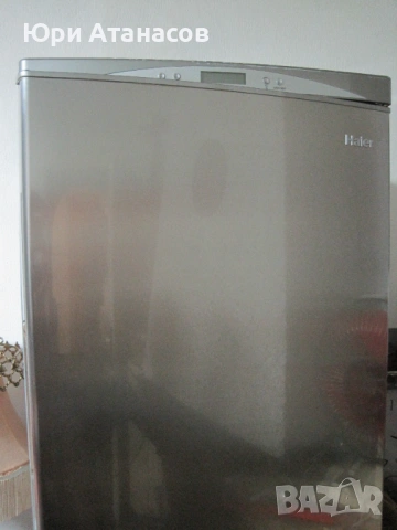 Хладилник Haier HRF-370, снимка 2 - Хладилници - 53342591