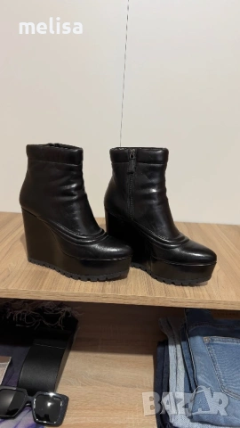 Prada  Кожени боти    