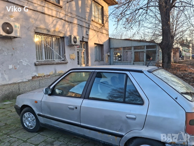 Шкода Фелиция Комфорт 1.6 GLX с климатик , снимка 6 - Автомобили и джипове - 52816752