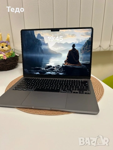 Mackbook m3 2024, снимка 2 - Лаптопи за работа - 53951274