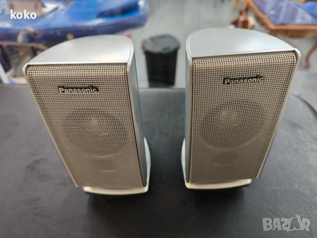 Две тонколони Panasonic 