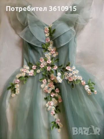 Официална рокля с цветя и камъни