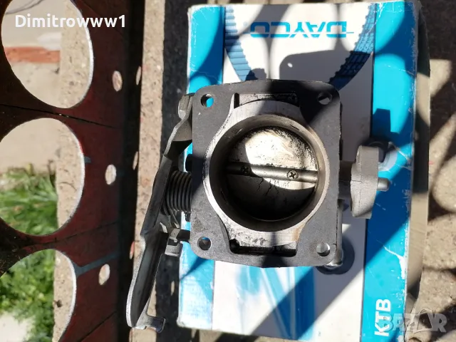 Дросела бмв е36 318i , снимка 3 - Части - 50074717