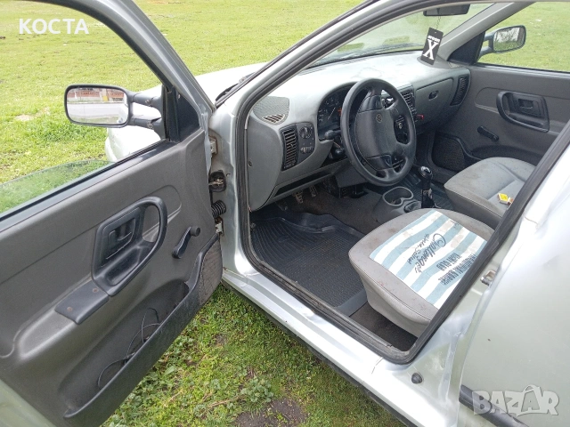 VW Caddy , снимка 3 - Автомобили и джипове - 54030475