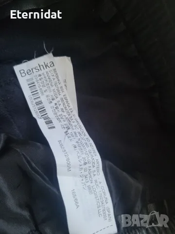 Кожен панталон BERSHKA , снимка 5 - Панталони - 47582993