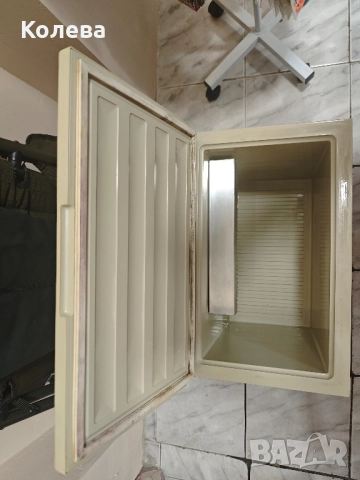 Хладилници на 12 V, 220 V и газ, снимка 10 - Хладилни чанти - 52548269