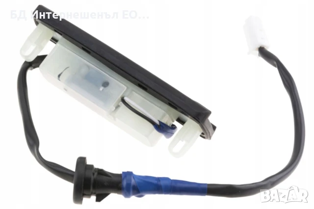 84840-0T010  Бутон за отваряне на багажник, Toyota, Prius MK2, Безключов достъп, снимка 2 - Части - 51286410