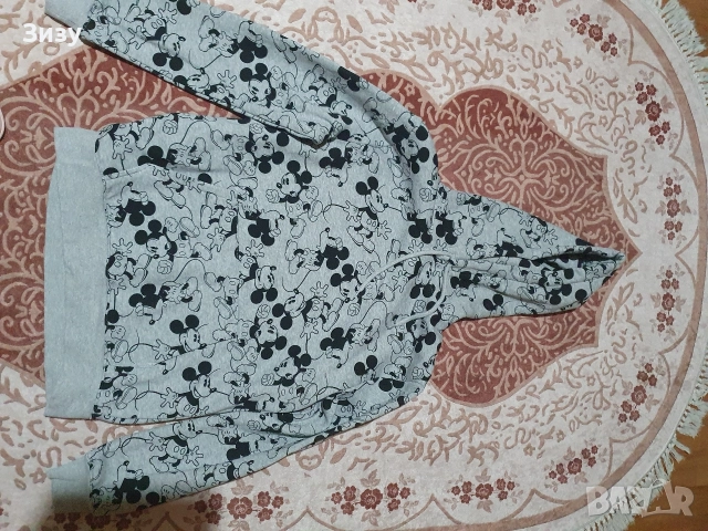 Суичър с качулка на Мики Маус , снимка 3 - Суичъри - 52930379