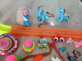 една торба с играчки, снимка 10