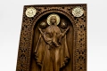 Позлатена релефна икона на Пресветата Майка Богородица, дъб, снимка 7