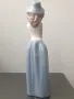 НАО ЛАДРО испанска порцеланова фигура на момиче с чанта/NAO Lladro статуетка 24см, снимка 4