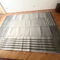 Уникален килим в сиво 200/300 см, снимка 8 - Килими - 46203081