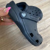 Оригинални черни юношески чехли Crocs ! 30-31 н, снимка 2 - Детски сандали и чехли - 45456129