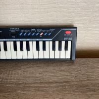 CASIO PT-12 VINTAGE MINI Mini Keyboard Synthesizer , снимка 4 - Синтезатори - 45142199