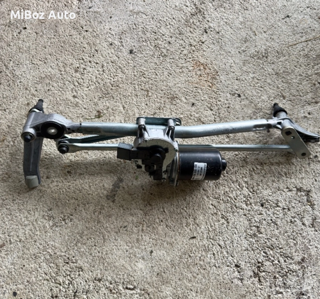 Механизъм моторче чистачки BMW E90 E91 , снимка 1