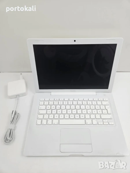 Лаптоп Macbook A1181/ 2.4GHz Intel Core 2 Duo / 2GB RAM / 160GB, снимка 1