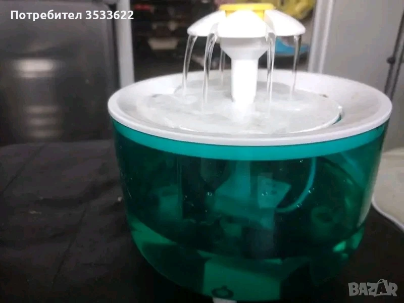 Фонтан за прясна вода на домашен любимец. , снимка 1