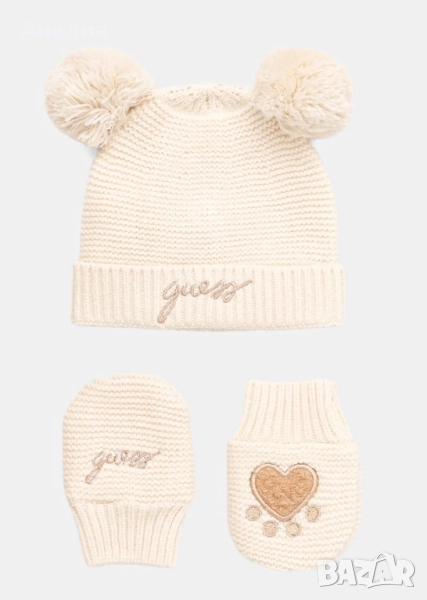 Шапка и ръкавици GUESS , снимка 1