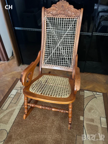 Масивен автентичен люлеещ стол, снимка 1