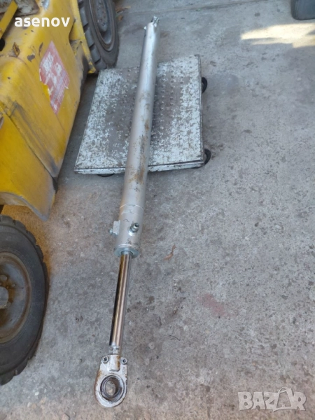 хидравличен цилиндър, снимка 1