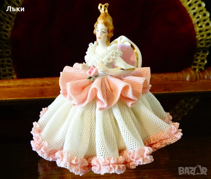 Порцеланова фигура Дрезденска дантела., снимка 1