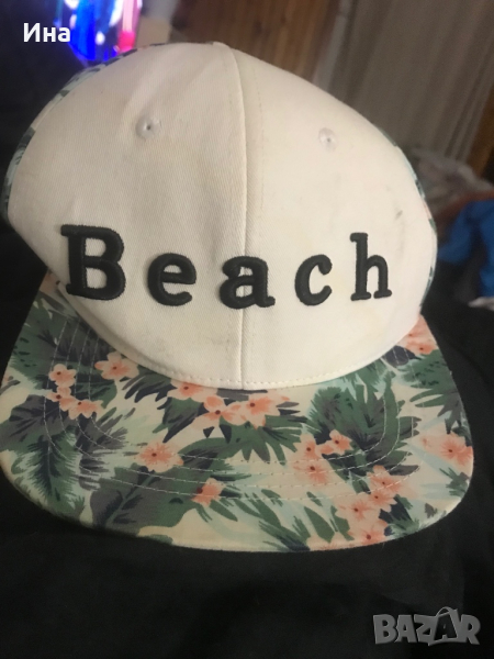 Дамска шапка Beach , снимка 1