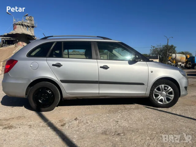 Skoda Fabia, снимка 4 - Автомобили и джипове - 47748593