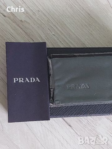 Оригинални маркови слънчеви очила PRADA и верижка, снимка 7 - Слънчеви и диоптрични очила - 46295662