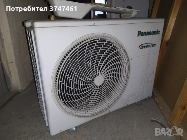 Повреден климатик Panasonic CU-E12QKE външно тяло